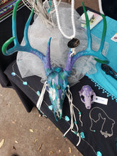 Load image into Gallery viewer, Marble Painted + Labradorite Crystal White Tail Deer Skull - Home Decor